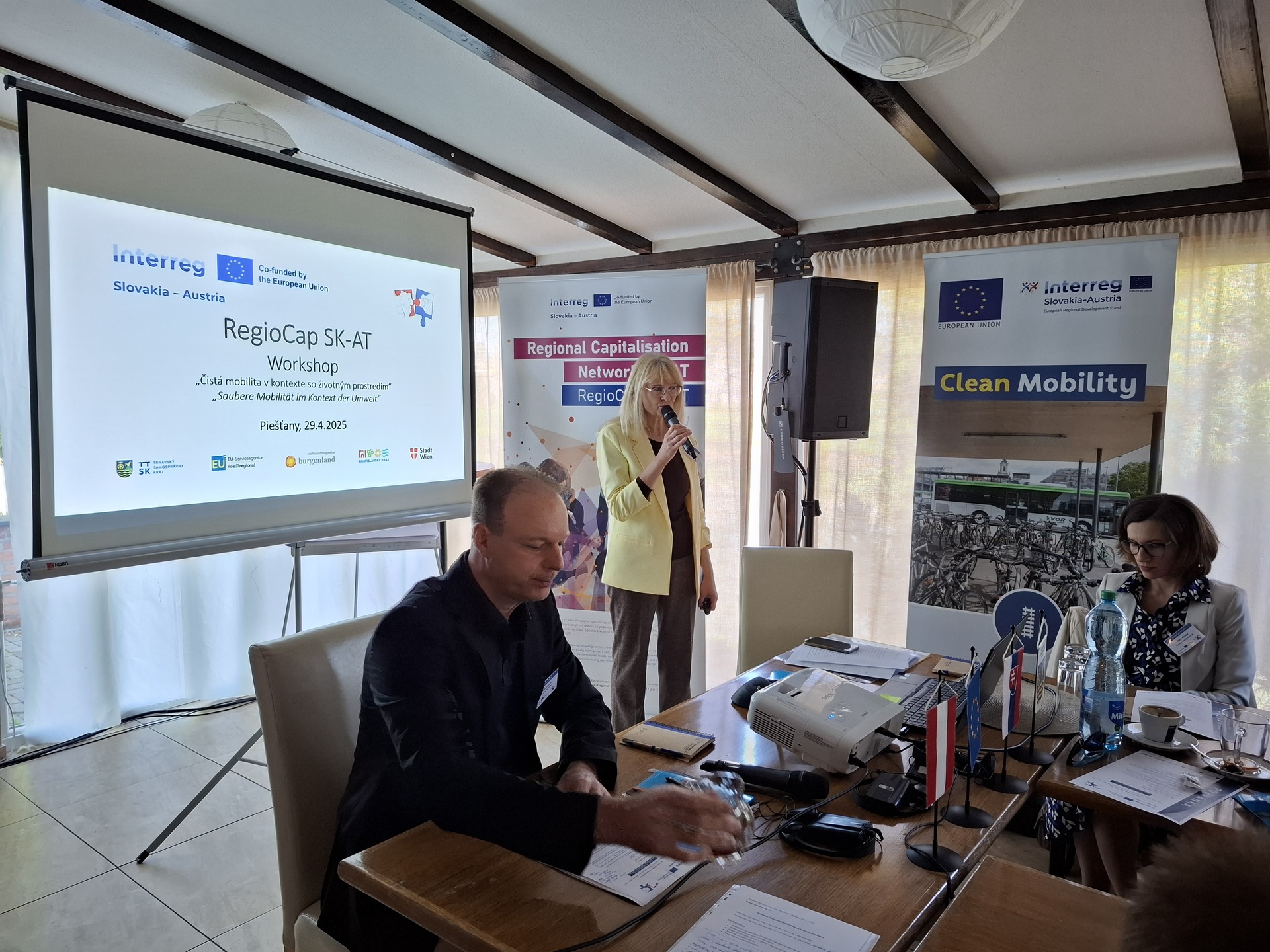 Cezhraničný workshop projektu RegioCap SK-AT v Piešťanoch